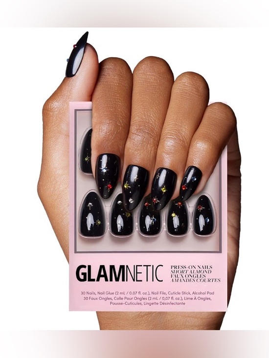 Glamnetic Other - Glamnetic Short Almond Press-On Nails WINTER COMET nib